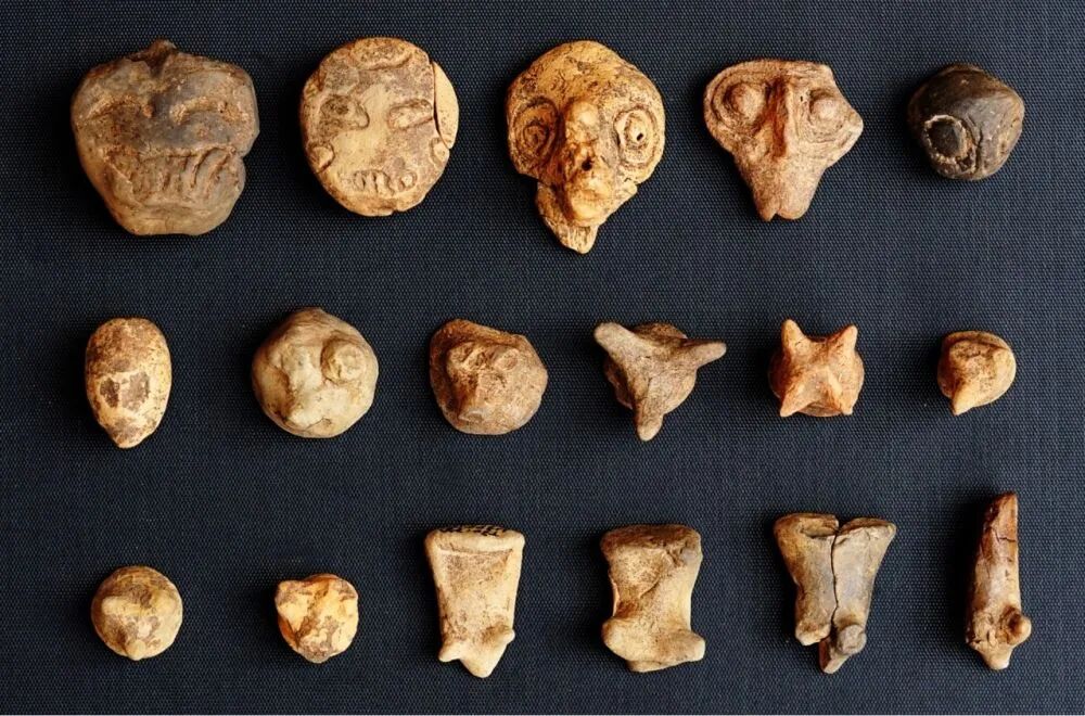 遗址出土陶塑。(中国社科院供图) 遗址出土陶塑。(中国社科院供图)